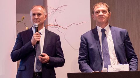 Joël Ratel, directeur de Nord Céréales (à g.), au côté de Laurent Bué, président : « Lors de la dernière campagne, la haute qualité des blés nous a permis d’accéder à de nouveaux marchés, tels que la Chine, et de conforter notre présence sur des marchés exigeants, comme l’Égypte. »